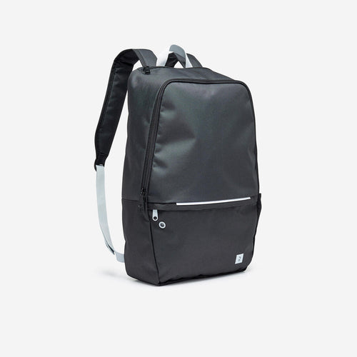 





17L Essential Backpack