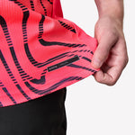 Product thumbnail 6 of 8